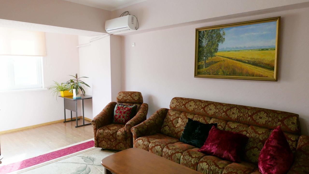 Bishkek Apartment Central Exterior photo